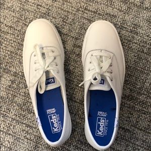 Keds Triple Leather Platform Sneaker White